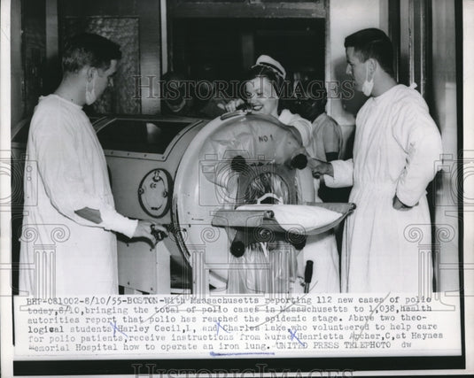 1955 Press Photo Boston, polio iron lung & RNs HG Ancher, C Lake & H Cecil - Historic Images