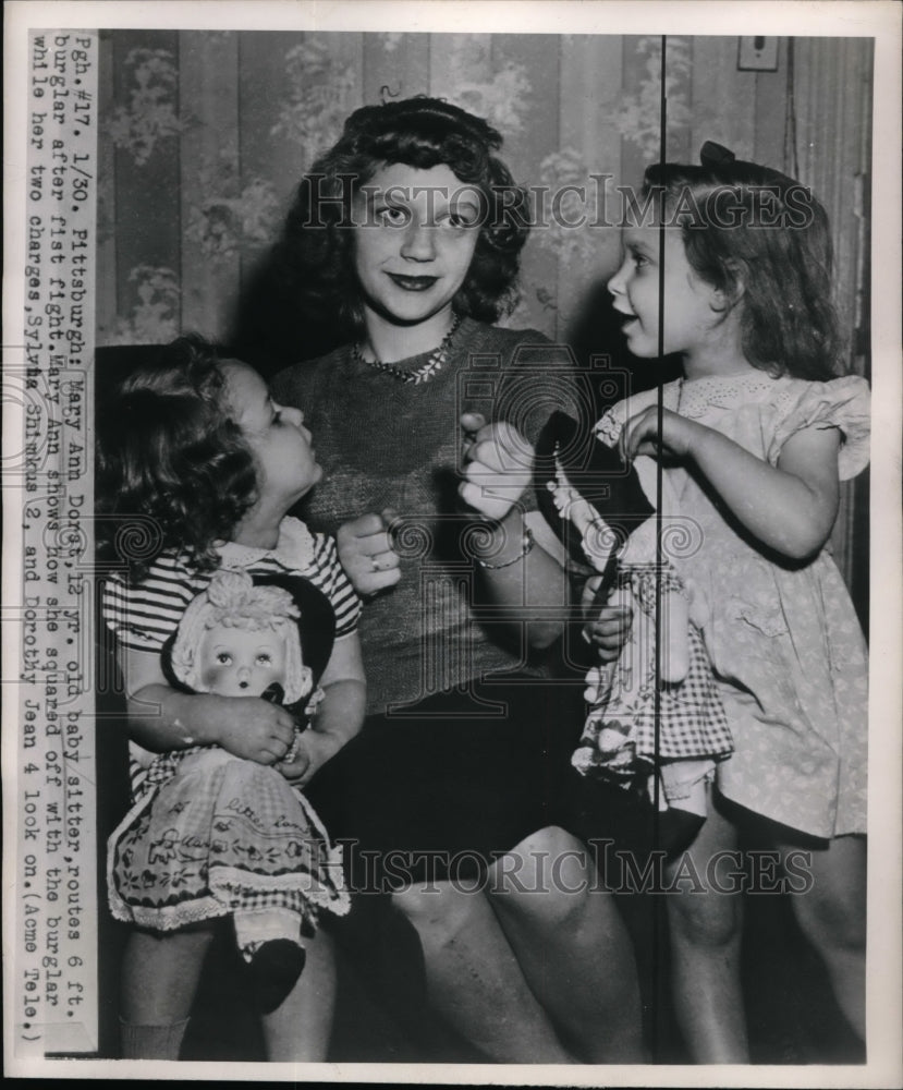 1948 Press Photo Mary Ann Dorst, 12, babysitter, squared off with a burglar - Historic Images