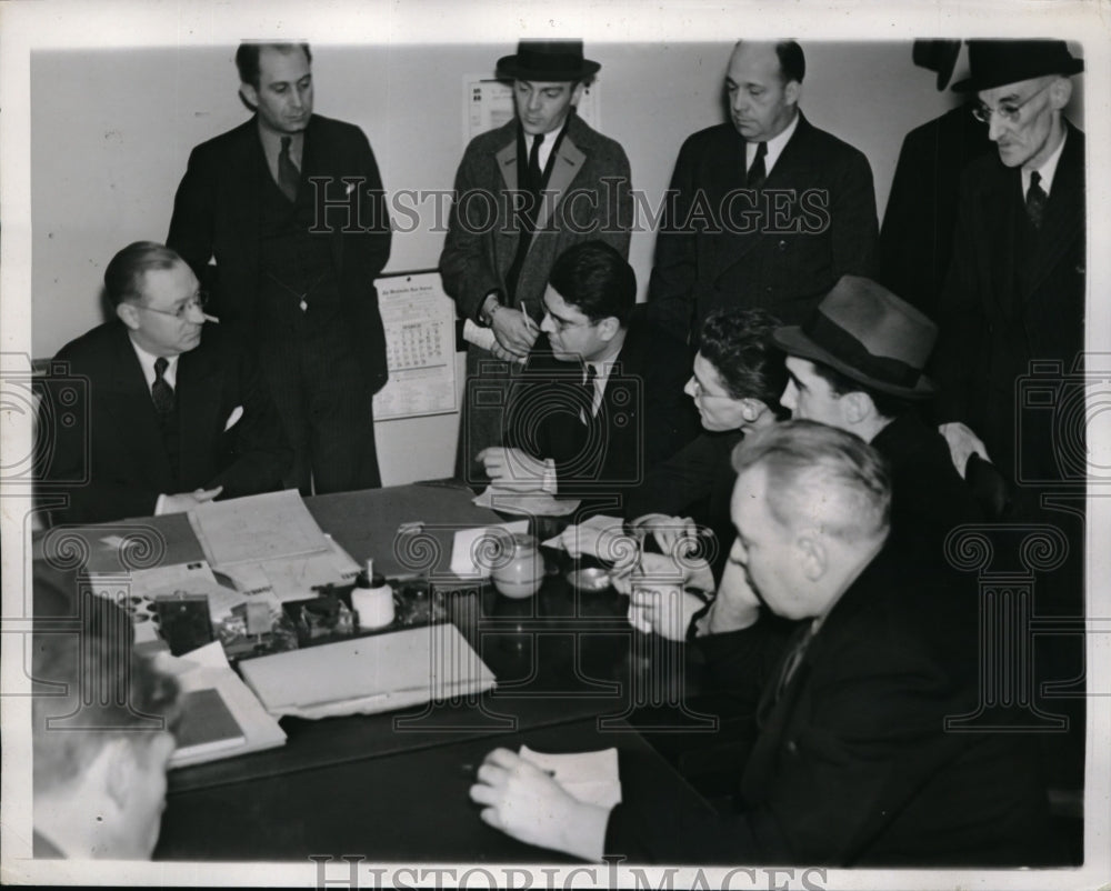 1933 Press Photo Assistant Attorney Gen. Amrbose V. mccall - Historic Images