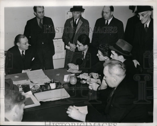 1933 Press Photo Assistant Attorney Gen. Amrbose V. mccall - Historic Images