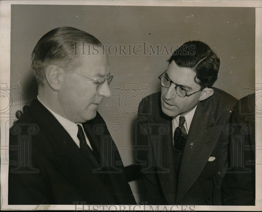 1938 Press Photo Ambrose McCall Asst Atty Gen & Maurice Scopp Accountant - Historic Images