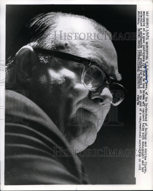 1971 Press Photo Wash.D.C. CL Dennis, pres of Brotherhood of RR& Airline Clerks - Historic Images