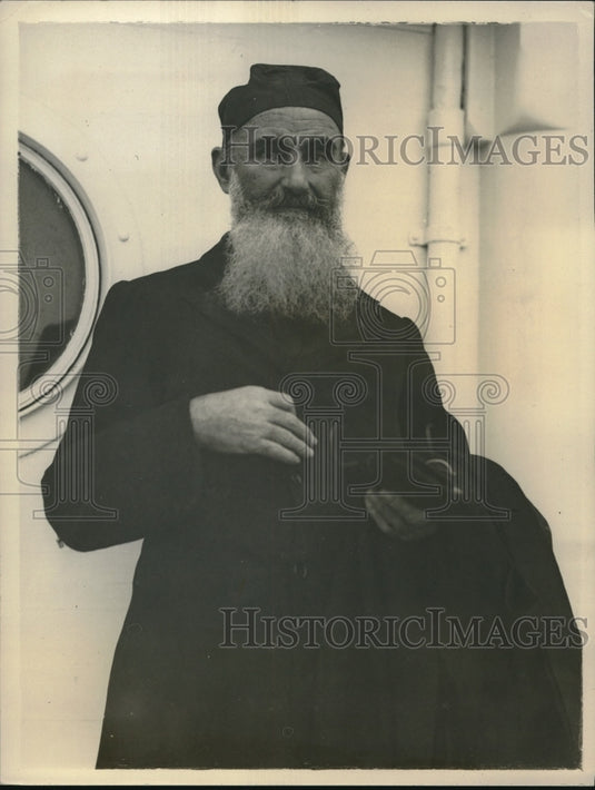 1932 Press Photo Father Joseph Labeau. Belgian in Gilbert Islands - Historic Images