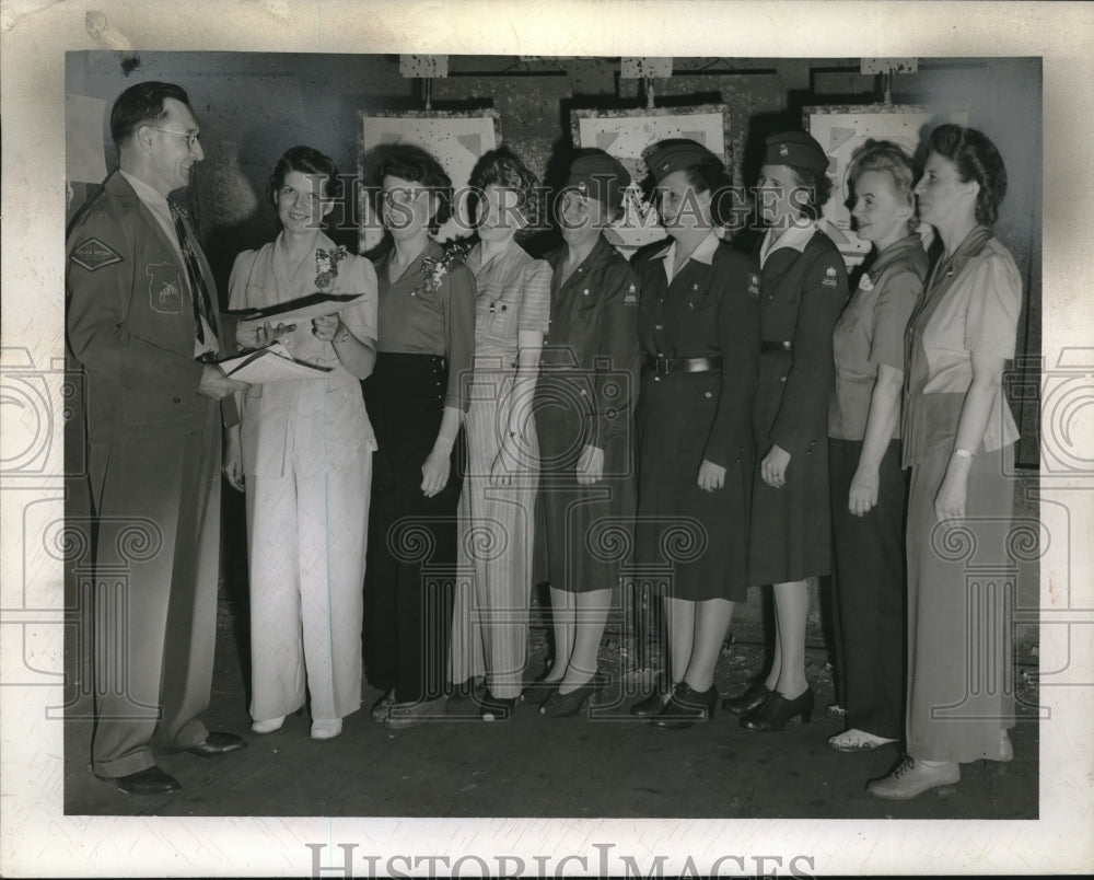 1942 Press Photo A Fellabom,L Harmon,V Wals,G Sxhaft,R Ecklund,H Seress, - Historic Images