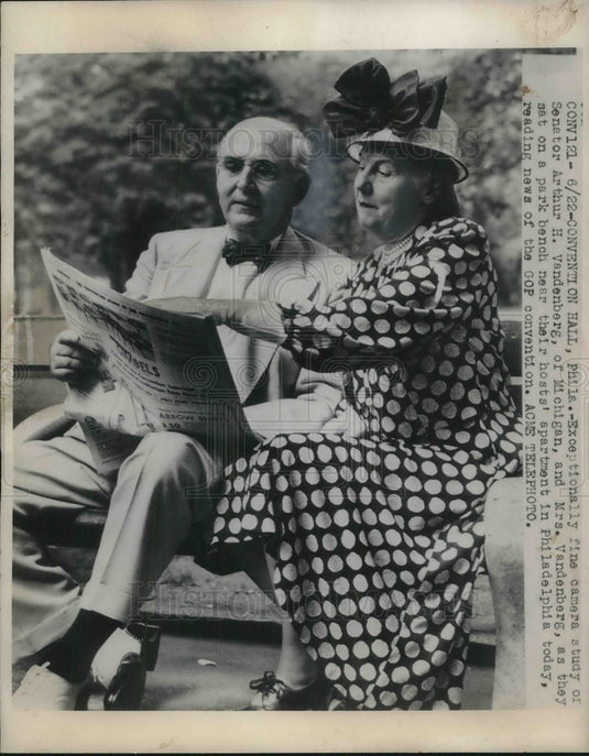 1948 Press Photo Senator & Mrs Arthur Vandenberg of Michigan in Philadelphia-Historic Images