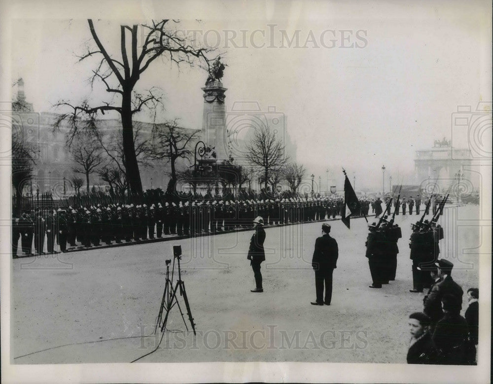 1937 Press Photo Paris firemen as part of the French Army at inspection- Historic Images