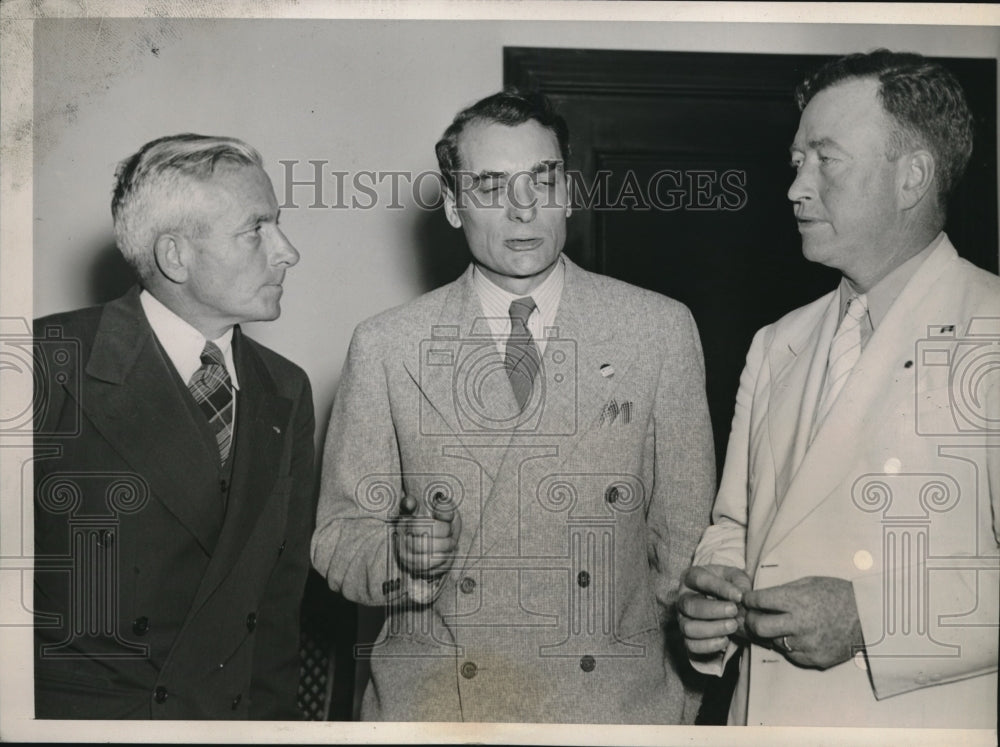 1940 Press Photo Chicago, Sr E Gullickson,Rep.Clifford Hope of Ks,T Whalen - Historic Images