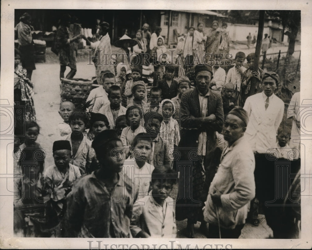 1940 Press Photo Java East Indies Natives Islanders - neb64581-Historic Images