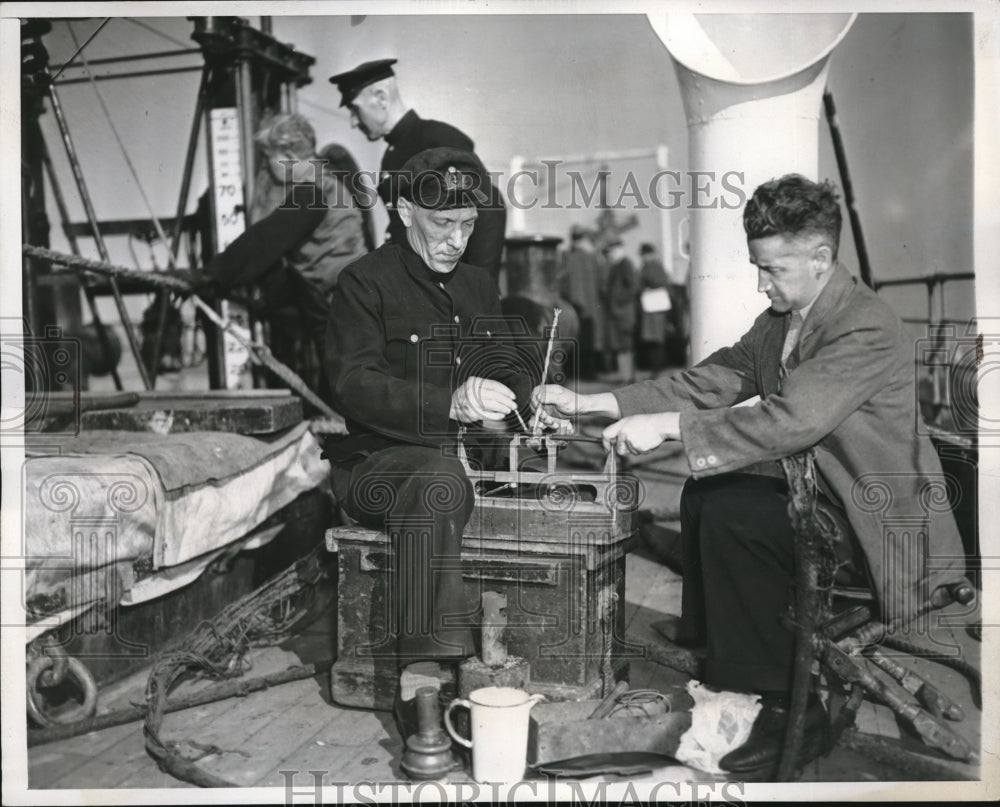 1938 Press Photo NYC, Western Union cable ship Lord Kelvin &amp; crewmen - Historic Images