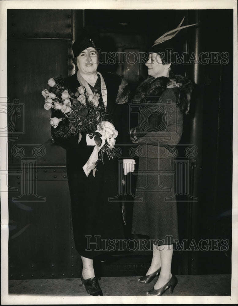 1938 Press Photo Miss Sydney Hart Dyke Mrs. Oliver Smith - Historic Images