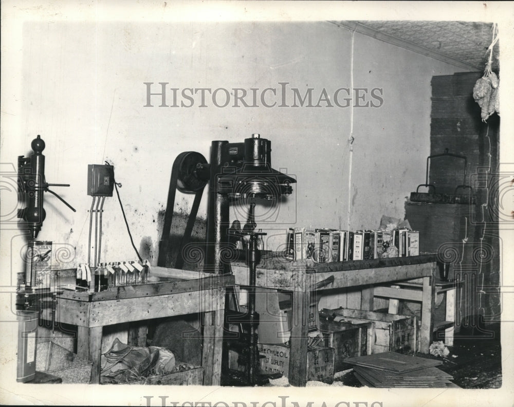 1937 Olive oil cutting plant at Vity, NY  - Historic Images