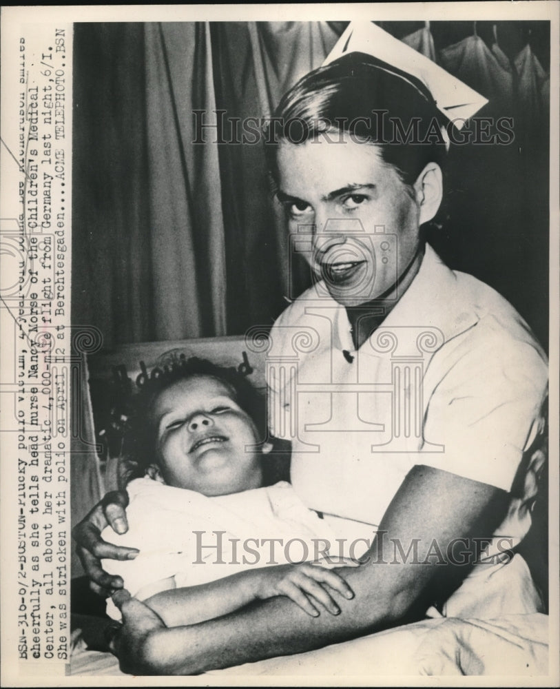 1949 Press Photo Donna Lee Richardson a polio victim being cared for by nurse-Historic Images