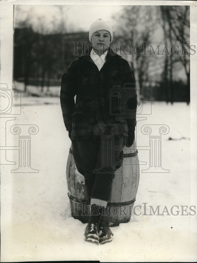 1928 Press Photo Miss Marion Fairfield of Hanover,N.H at Wellesley College - Historic Images