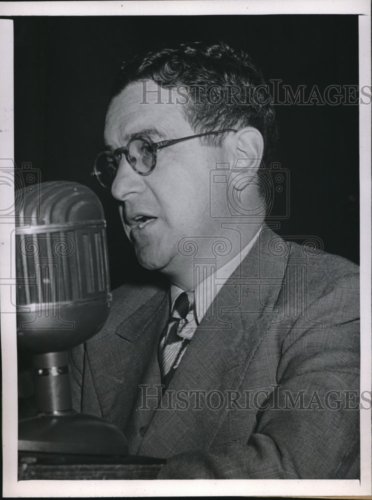 1947 Press Photo Joseph Block of Inland Steel speaking at steel shortage hearing - Historic Images