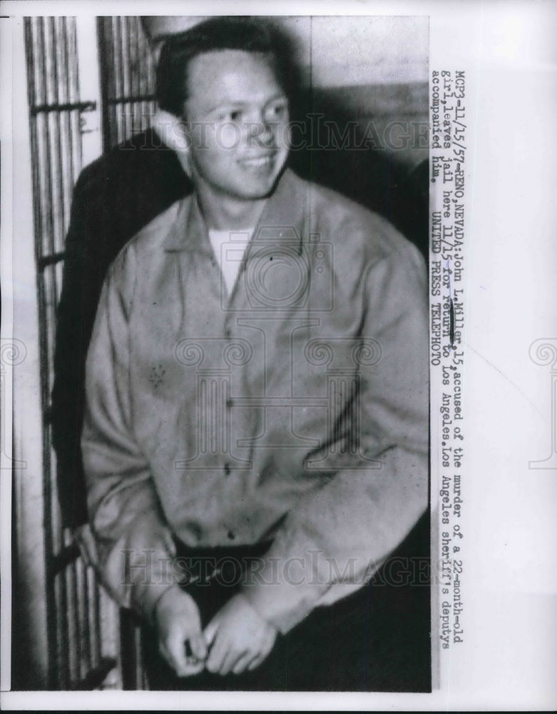 1957 Press Photo Accused murderer John Miller leaves jail in Reno NV - Historic Images