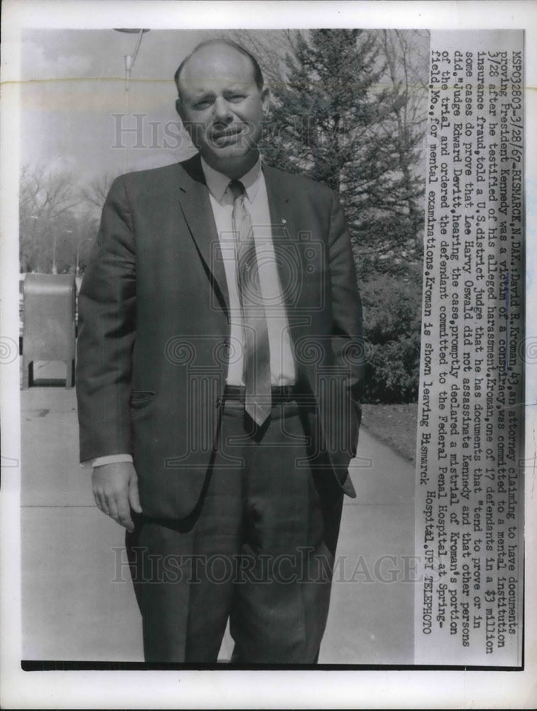 1967 Press Photo Attorney David Kroman committed to mental institution - Historic Images