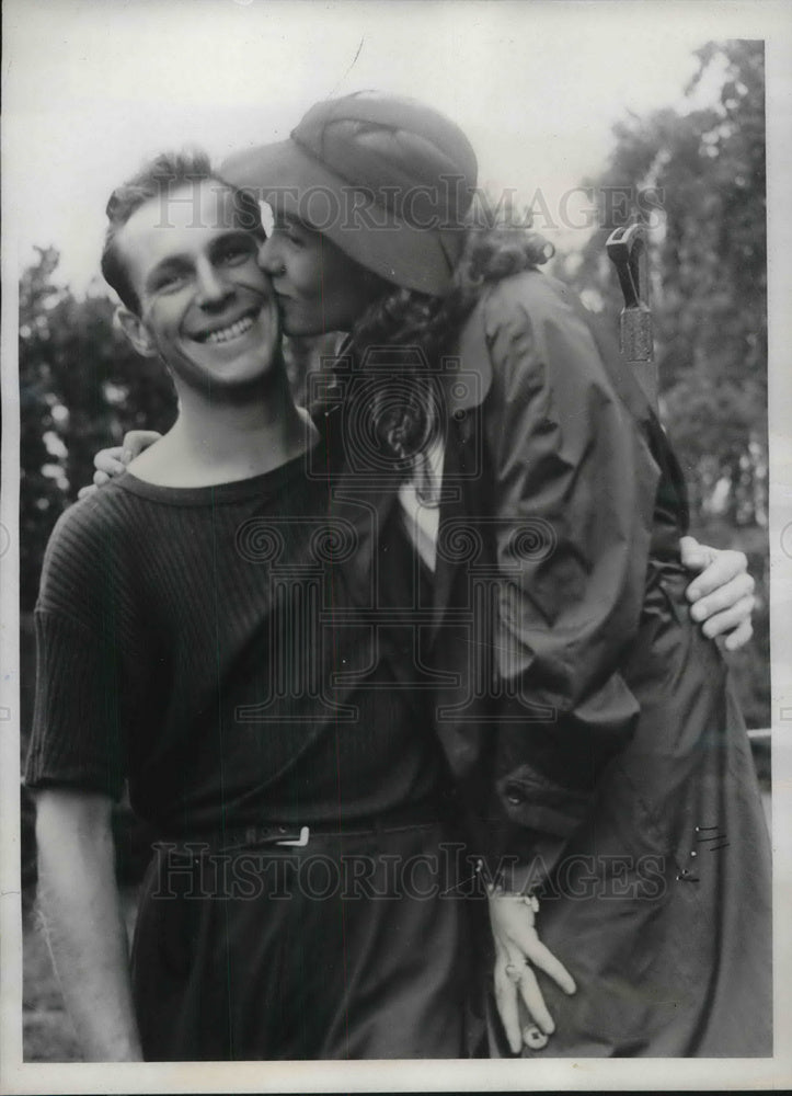 1938 Press Photo Dick Chapman &amp; wife atNAtional Amateur golf in Chicago - Historic Images