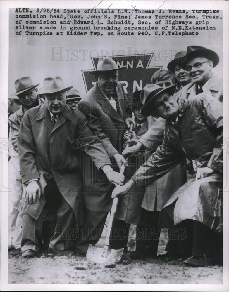 1954 Press Photo Ground breaking ceremonied of N.E.Extension of Turnpike-Historic Images