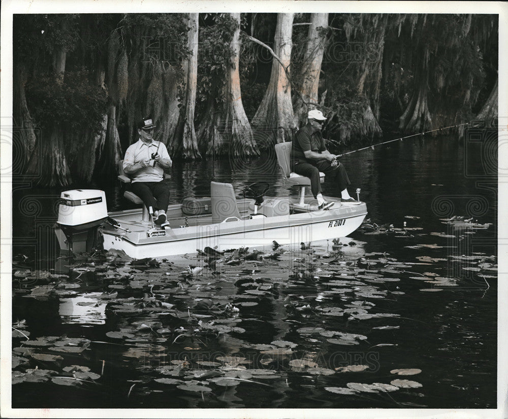 1973 Press Photo Bass Fisherman Uses Platform Boat - neb69948 - Historic Images