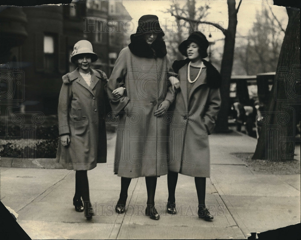 1924 Press Photo Alice, Helen, Cynthia, Children Asst. Sec. of War Dwight Davis - Historic Images