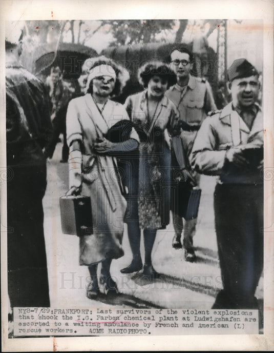 1948 Press Photo Workers of IG Farben Chemical Plant in Ludwigshafen-Historic Images