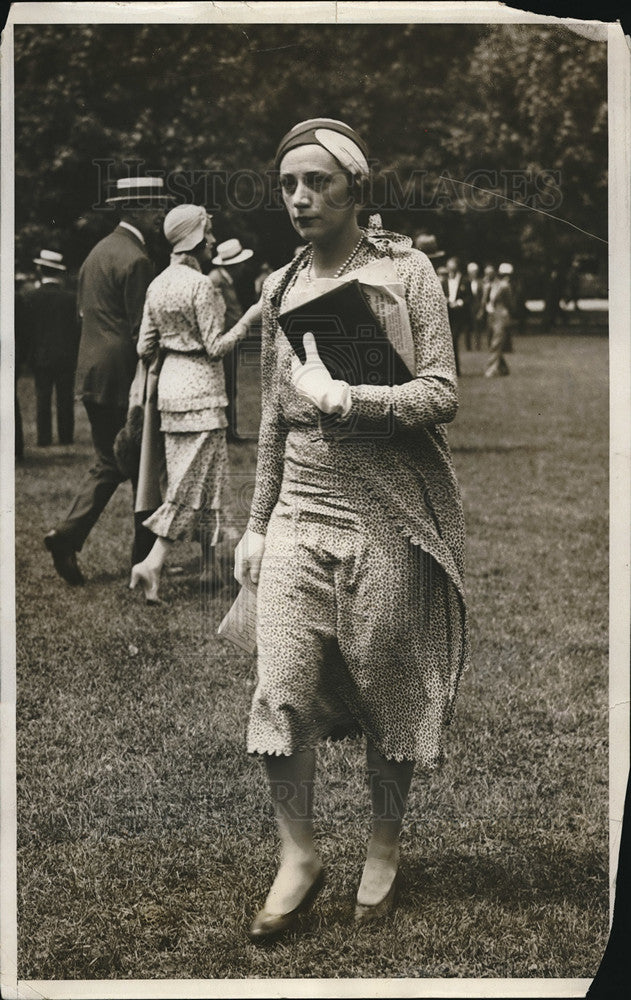 1931 Press Photo Mrs Dodge Sloane Attends Races At Belmont Park - neb70296 - Historic Images