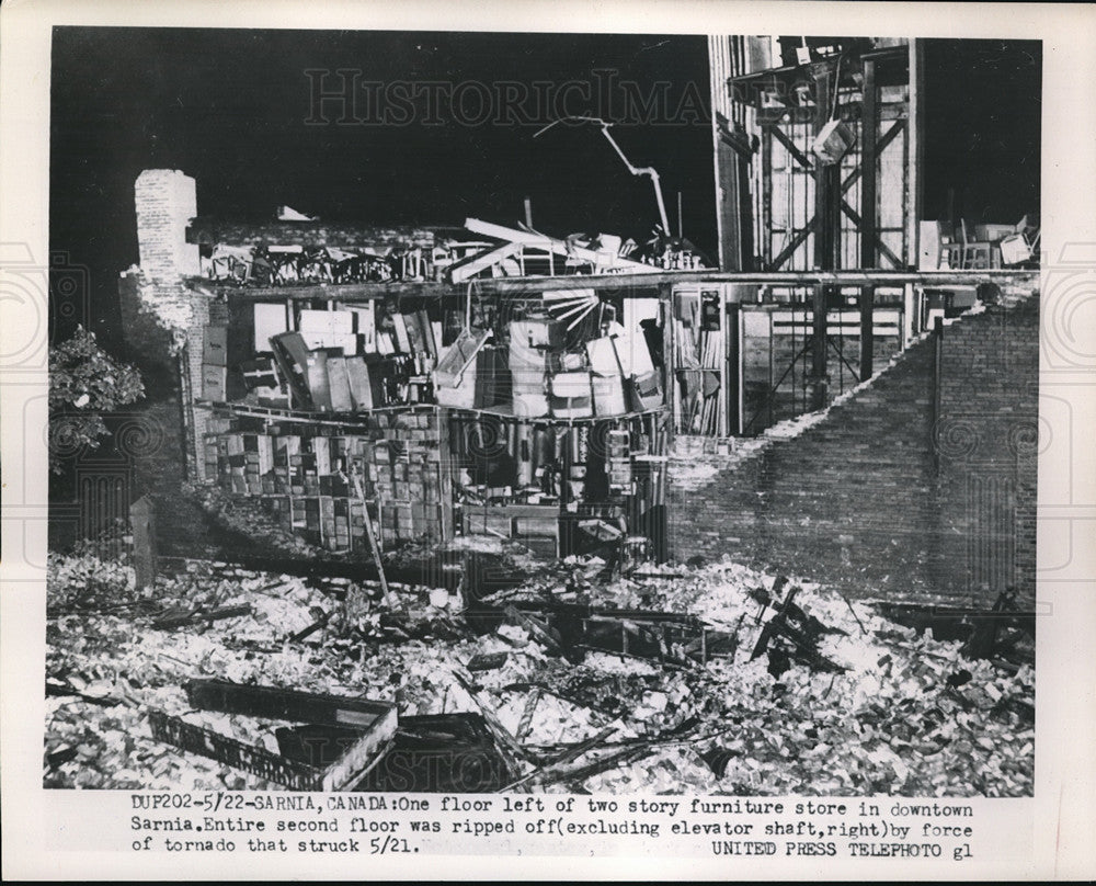 1953 Press Photo Tornado destruction at Sarnia, Ontario, Canada - Historic Images