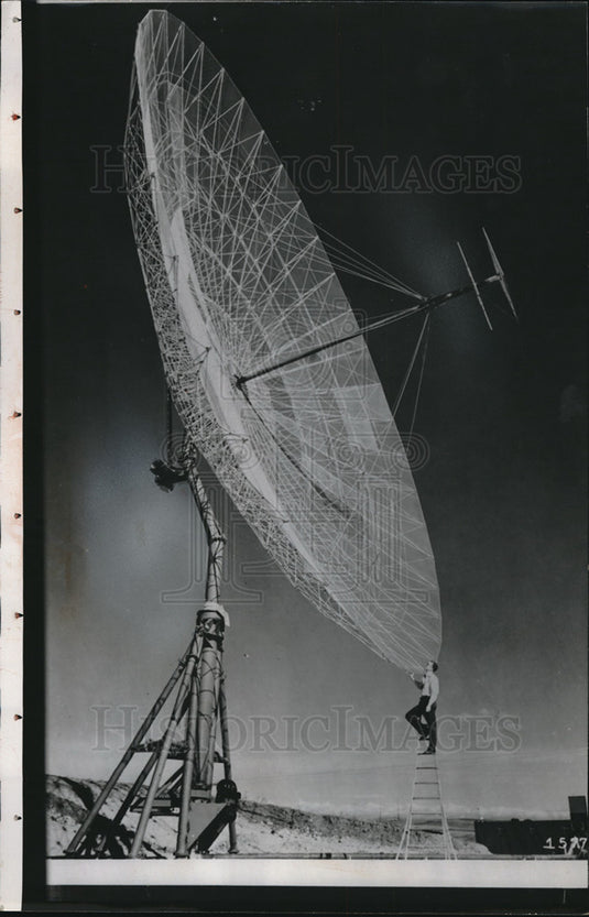 1958 Press Photo giant antenna & transmitter by Stanford Research Institute - Historic Images