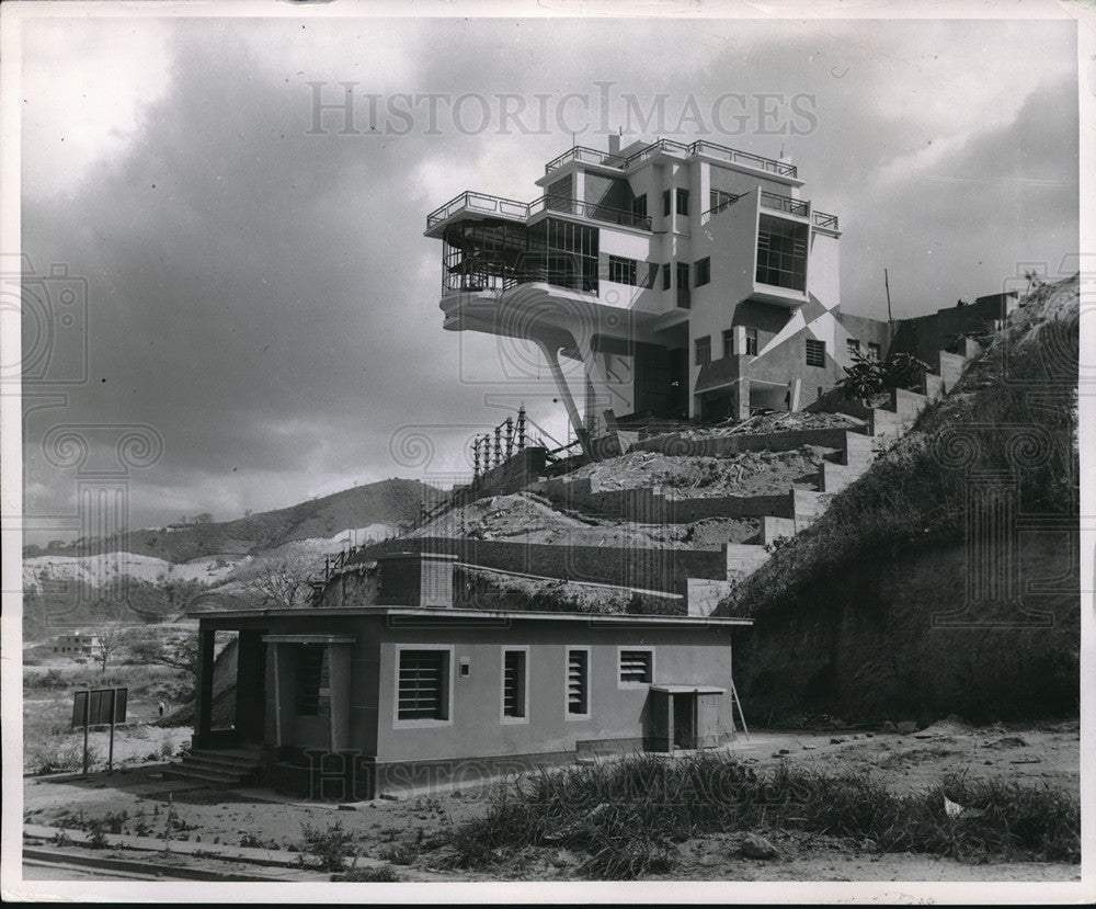 1954 Press Photo Venezuela Unique House - neb70701 - Historic Images