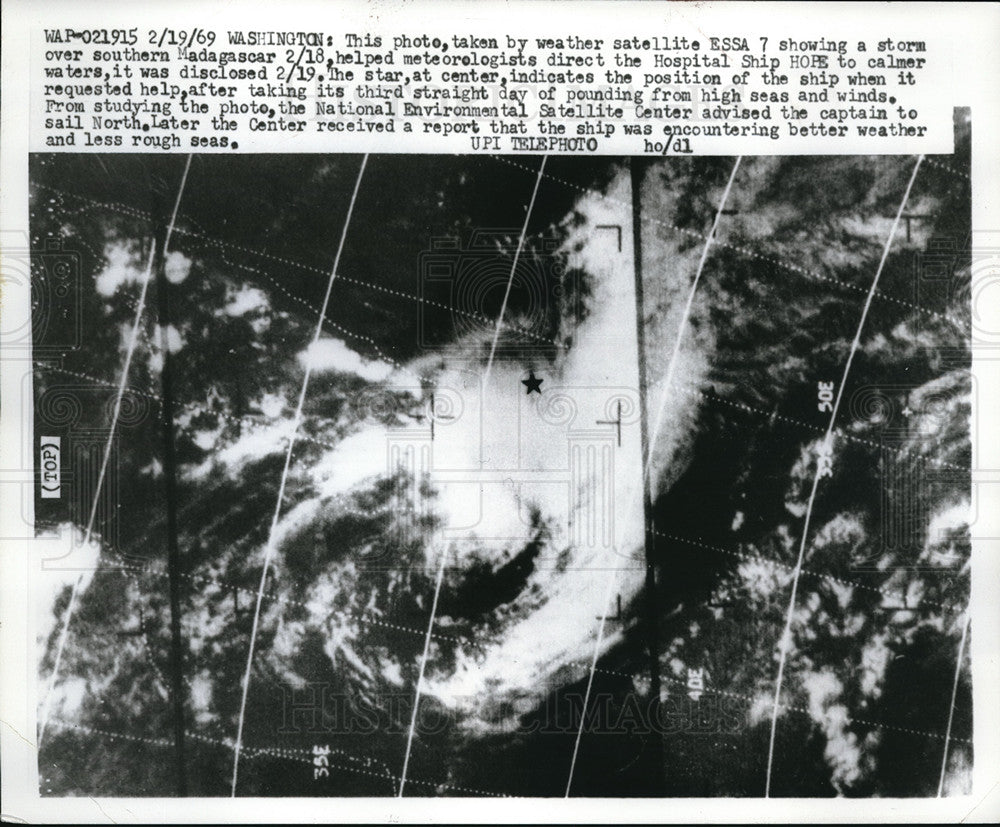 1969 Press Photo Photo Taken by Weather Satellite ESSA 7 Showing Storm - Historic Images