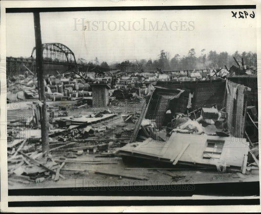 1932 Debris From Buildings Destroyed During Cyclone In Northport, AL - Historic Images