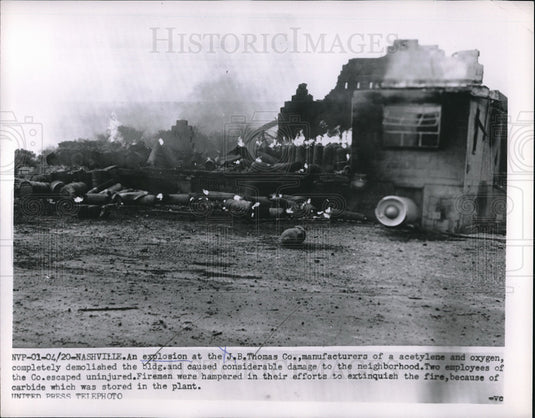 1955 Press Photo Explosion at JB Thomas Company Manufactures of Acetylene & Oxyg-Historic Images