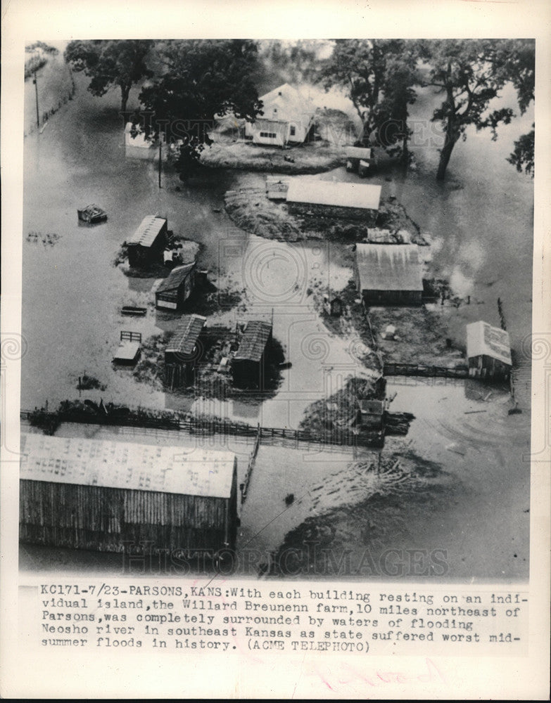 1948 Aerial view of flood waters at W Breunenn farm near Parsons, Ka - Historic Images