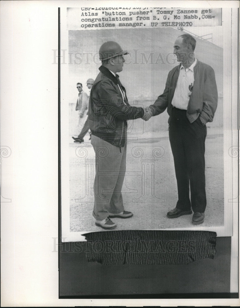 1957 Press Photo Tommy Zannes &amp; BG McNabb at a construction site - Historic Images