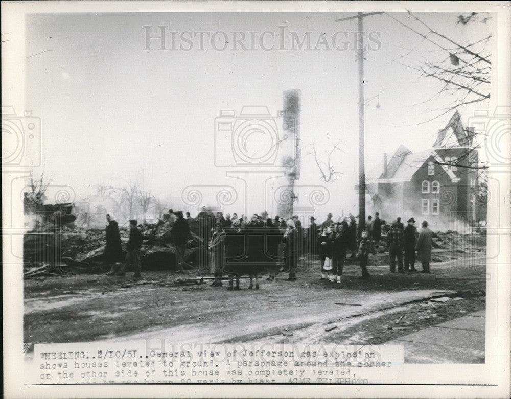 1951 Press Photo Jefferson Gas Explosion Houses Leveled to Ground Wheeling - Historic Images