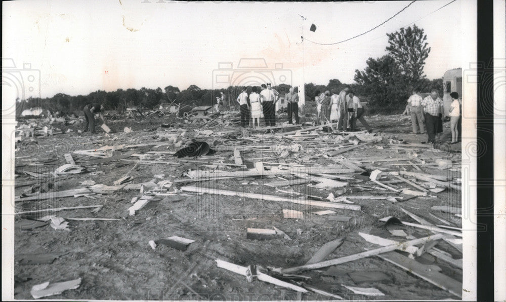 1962 Press Photo Explosion Destroys Home-Historic Images