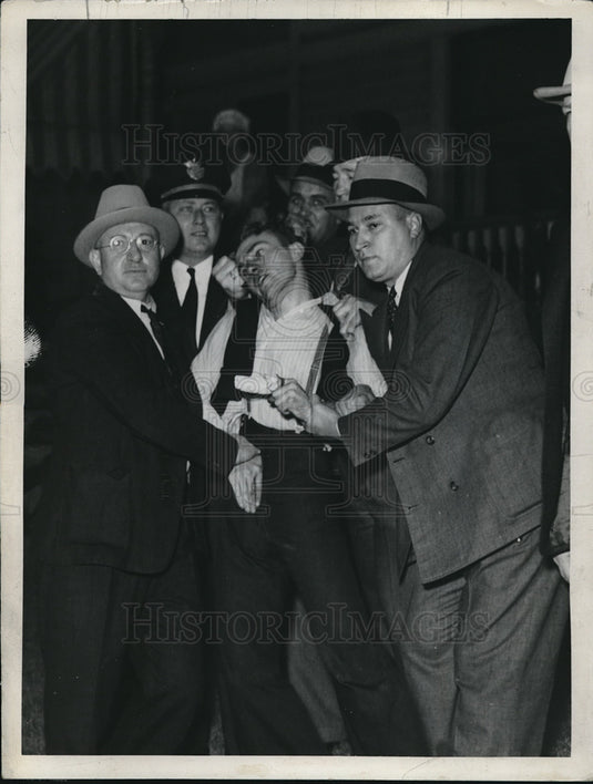 1937 Press Photo Detective Nathan Wichs & Norman Voss - Historic Images