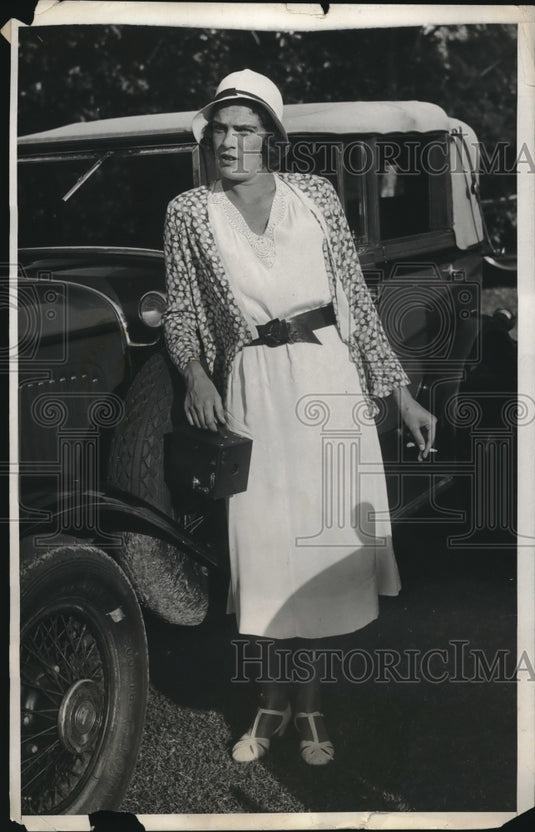1932 Press Photo Mrs Hubert Phipp of New York & Pittsburgh watch polo game FL-Historic Images