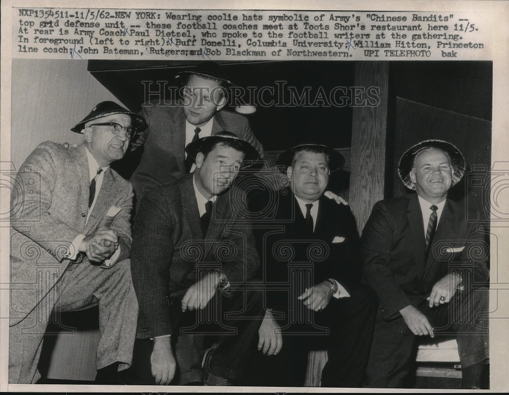 1962 Press Photo Coolie Hats Paul Dietzel, Buff Donelli, William htton, John - Historic Images