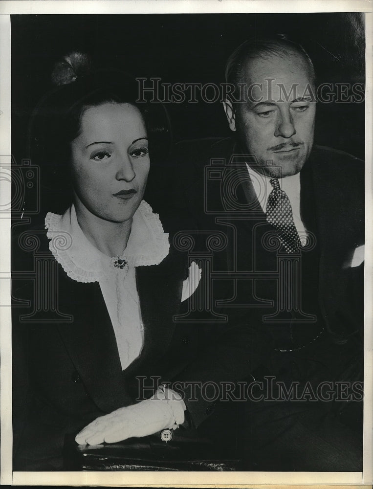 1935 Press Photo Ultrich Busch Marcy Busch Witness Car Accident Trial - Historic Images