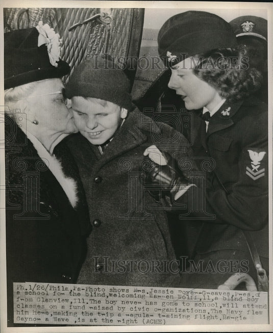 1948 Press Photo blind Warren Wolff attends school for first time, Philadelphia - Historic Images
