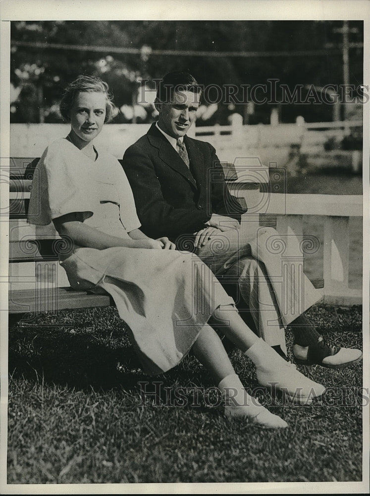 1933 Mr Mrs Joseph Harris Huntington Valley Pennsylvania  - Historic Images