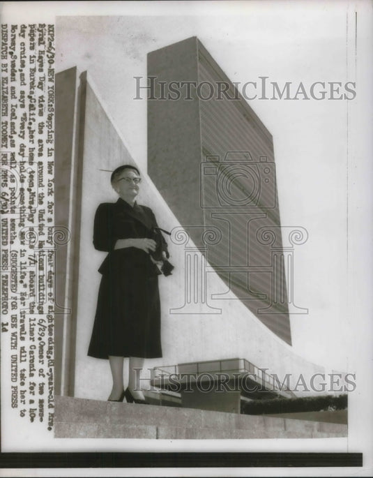 1955 Press Photo 81 Year Old Mrs Byral Hayes Day Visits United Nations - Historic Images