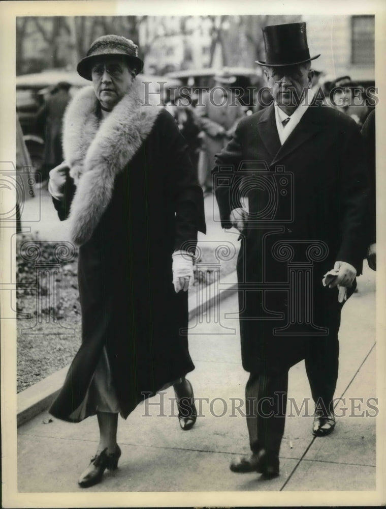 1935 Press Photo Secretary of Interior and Mrs. Harold L Ickes Prior to Accident - Historic Images