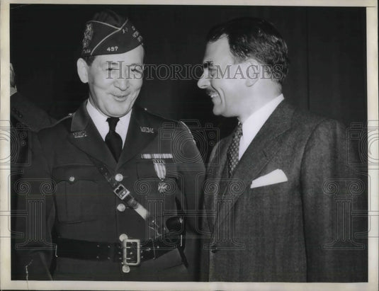 1943 Press Photo NYC, VFW Convention, Rbt Merrill & NY Gov Thomas Dewey - Historic Images