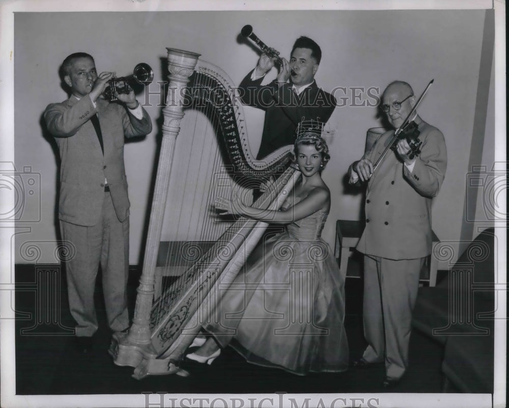 1954 Press Photo Reggie Dombeck,Miss Music USA, E Boleswski,Burke,Wurlitzer - Historic Images