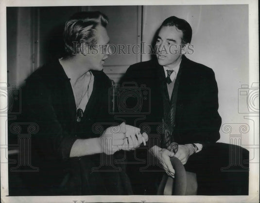 1944 Press Photo France, Rep. Matthew Merritt & Sgt George Bilz of US Army-Historic Images
