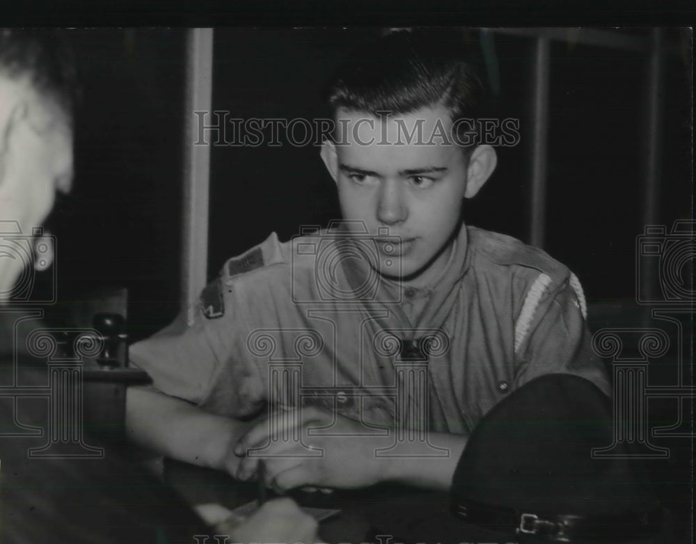 1943 Press Photo England, Kenneth Powell, Asst Scout master-Historic Images