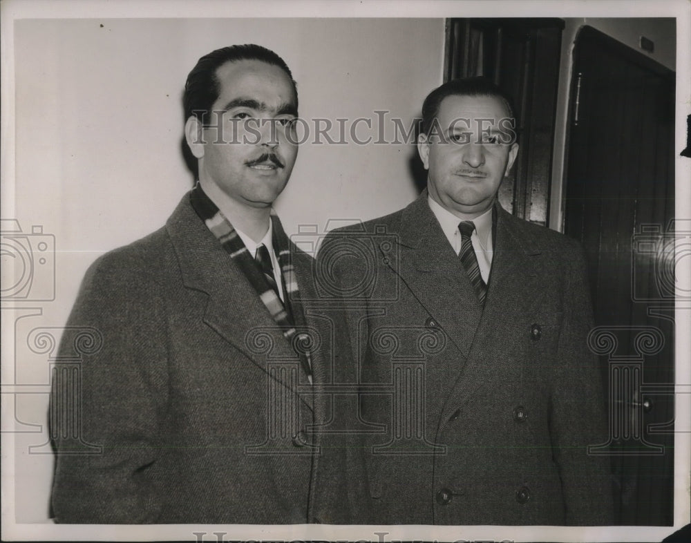 1941 Press Photo Maj Oscar Molina & Maj Marcos Lopez Larrain, Chilean Army - Historic Images