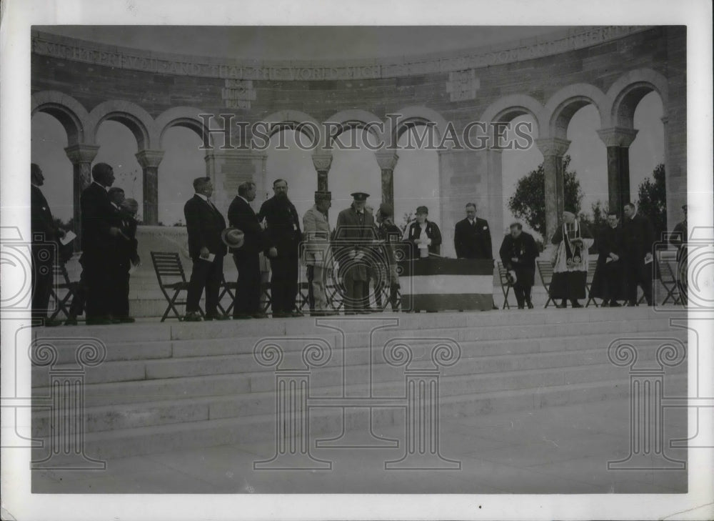 1932 Mayor of Fere on Tardenois, Gen. Pershing, Gen,. Maistre - Historic Images